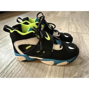 Nike Air Diamond Turf II 2 Black Volt Diamond Blue White GS sz 3Y